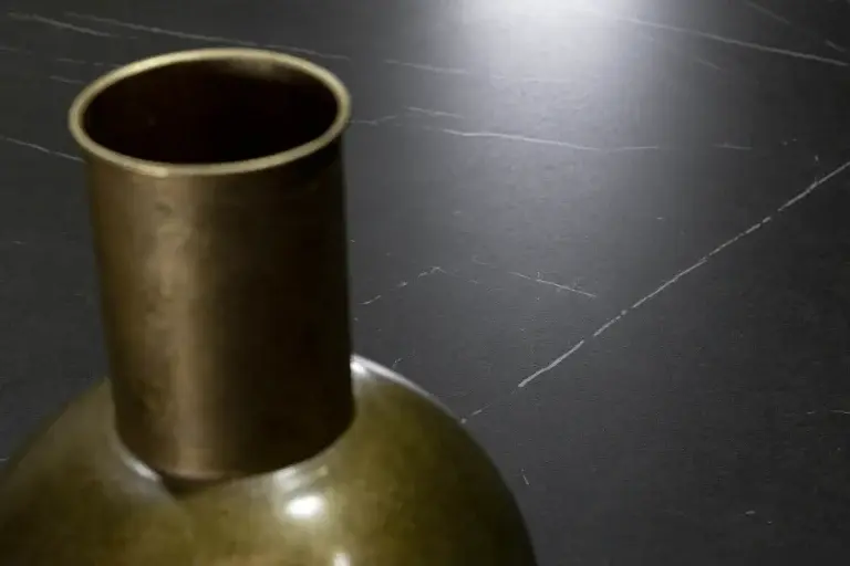 Detalle Allure Black