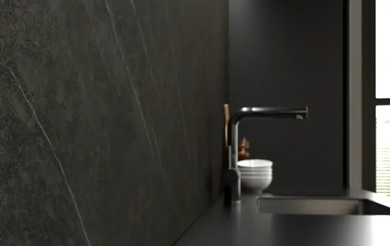 Detalle Allure Black